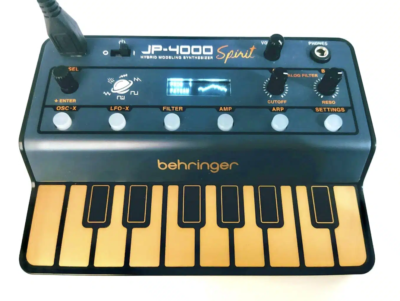 Les news synthés de février 2022 6 Behringer JP-4000