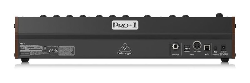 Face arri&egrave;re du Behringer Pro-1